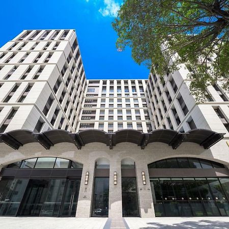 Lakeshore Hotel تاينان المظهر الخارجي الصورة
