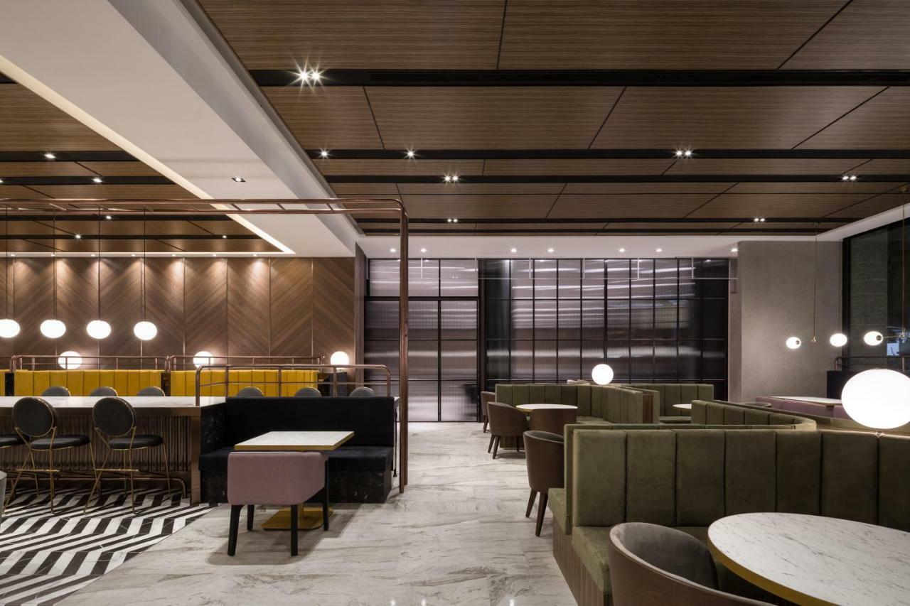 Lakeshore Hotel تاينان المظهر الخارجي الصورة